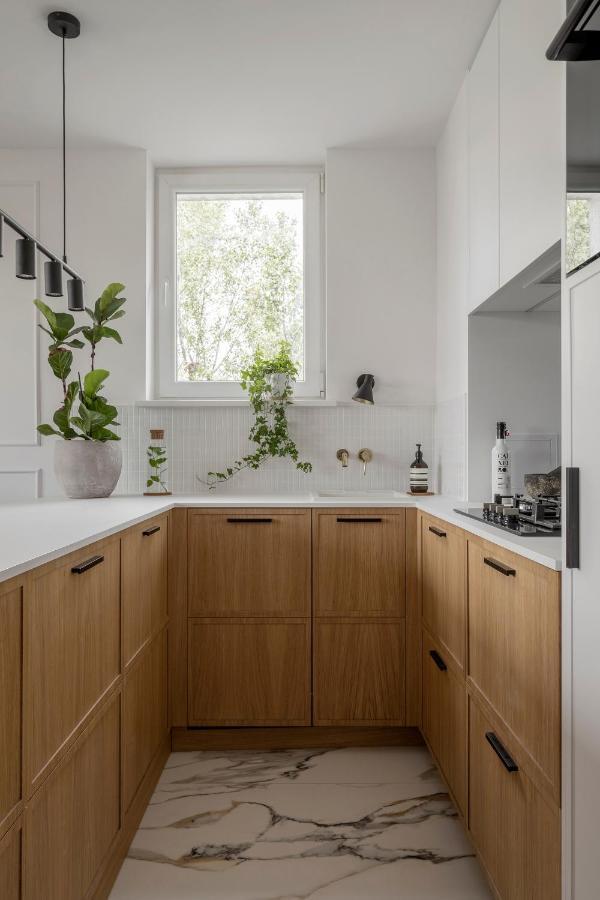 Stylowy Apartament Przy Metrze Warsaw Ngoại thất bức ảnh