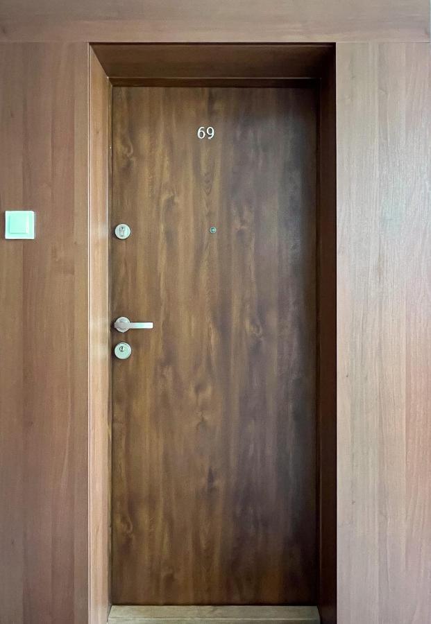 Stylowy Apartament Przy Metrze Warsaw Ngoại thất bức ảnh
